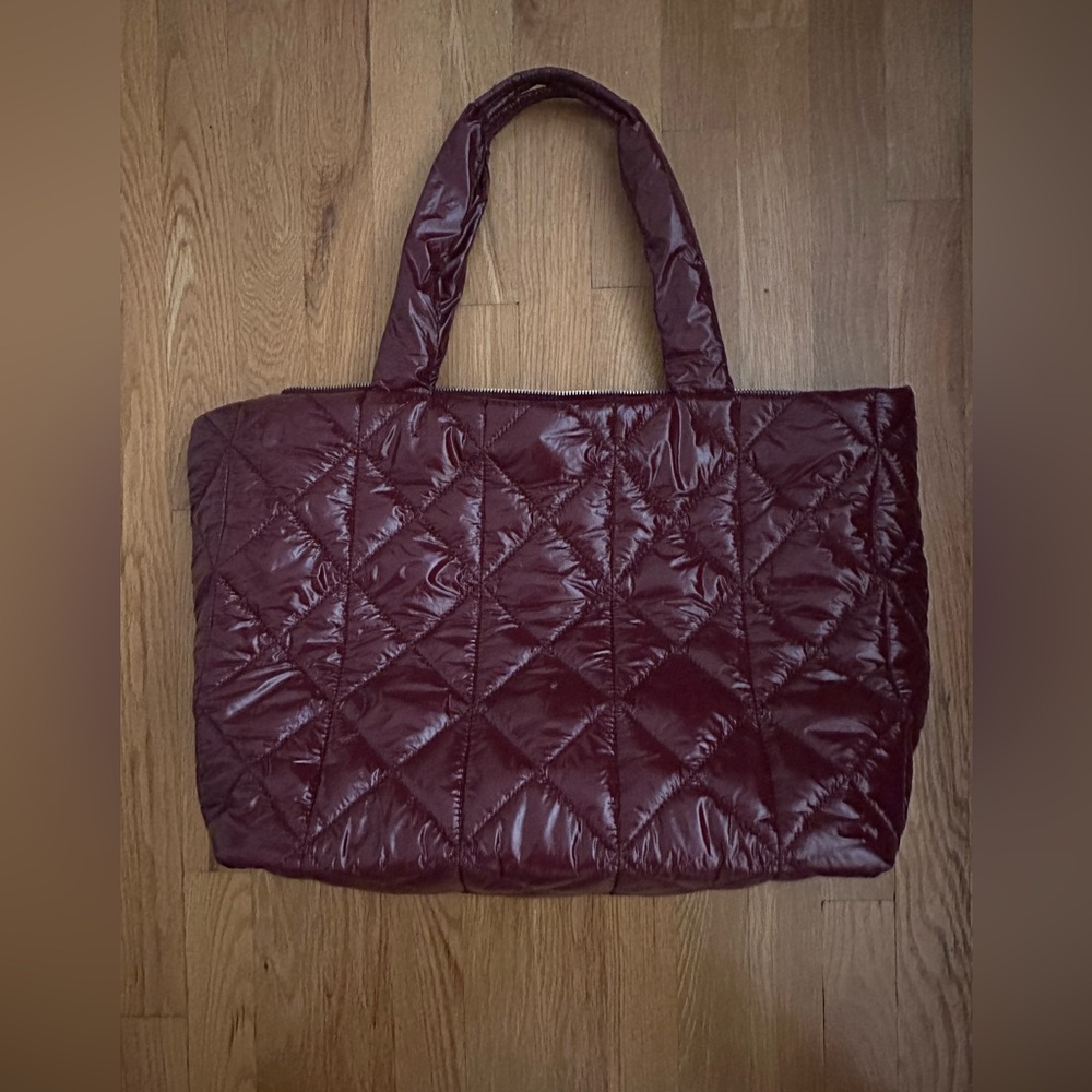 Stradivarius Quilted Maroon Tote - Picture 2 of 2